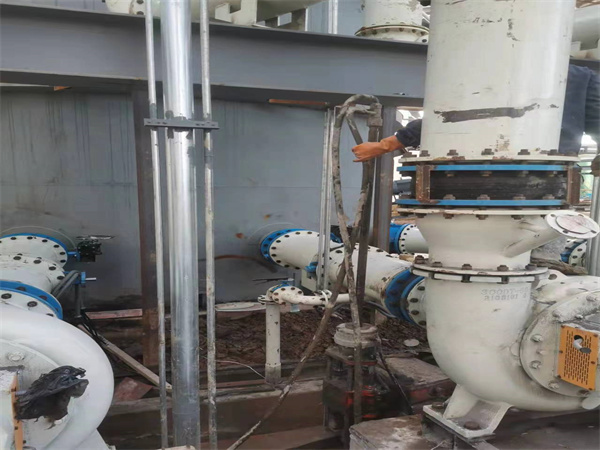 萨嘎设备基础沉降下沉注浆加固增加荷载